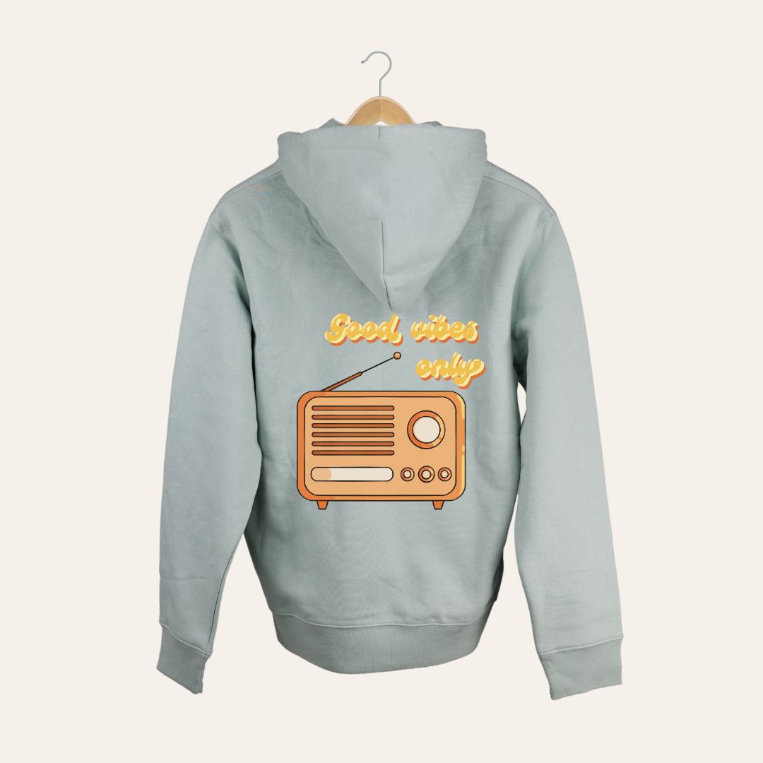 Hoodie - "Good vibes only“ aloefarben
