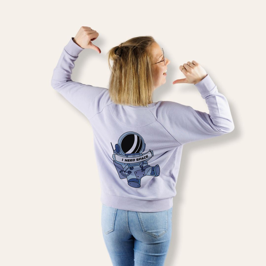 Pullover - "I need space" lavendel