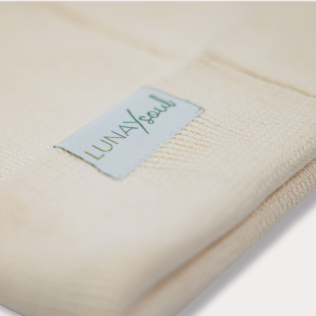 Mütze "Mental Health" in Creme (Beanie)